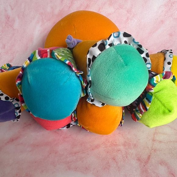 LAMAZE Octopus Octotunes Baby/Toddler Toy - Picture 8 of 9